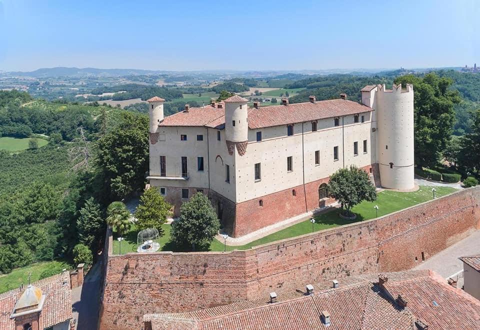 Hotel Castello Di Cortanze Exterior foto